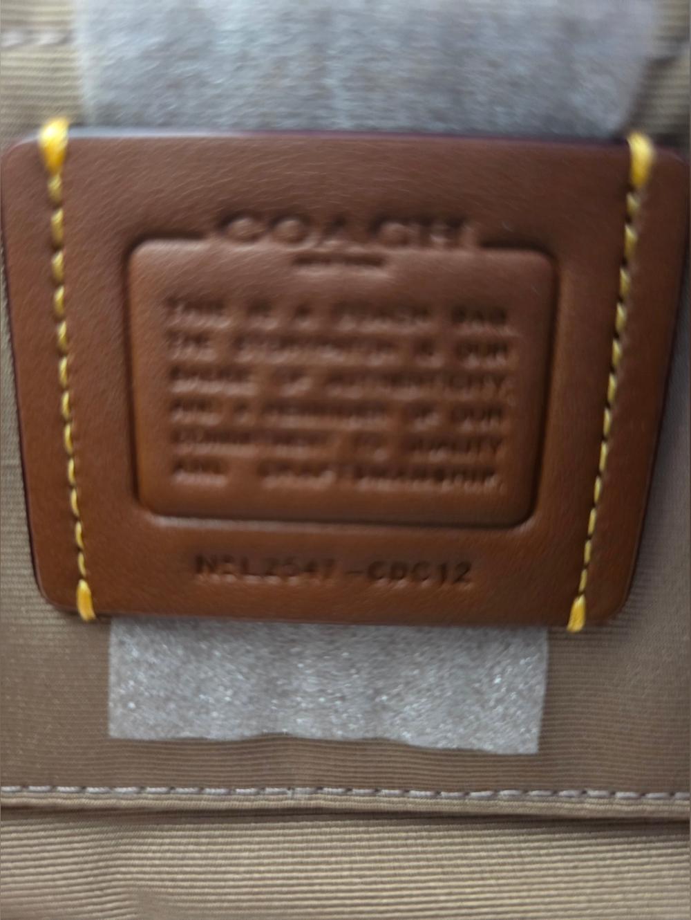 Coach Ashton Shoulder Bag Newsprint NWT Crossbody White Black Leather - Picture 11 of 13
